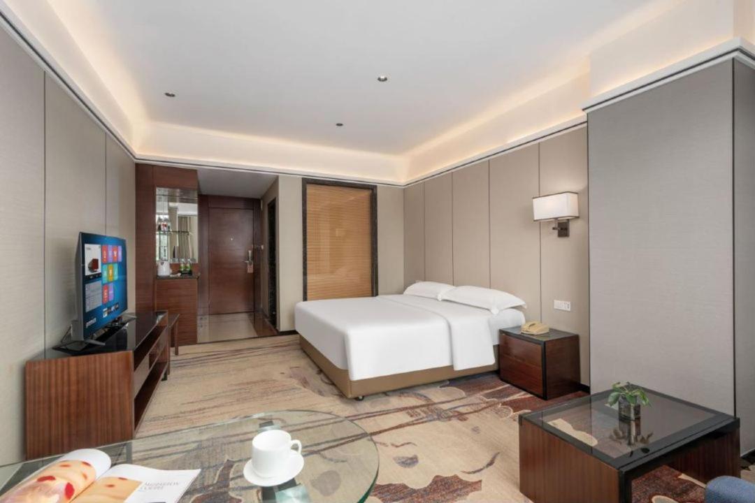 Mizparton Hotel South Qianjin Road Heshan  Eksteriør bilde