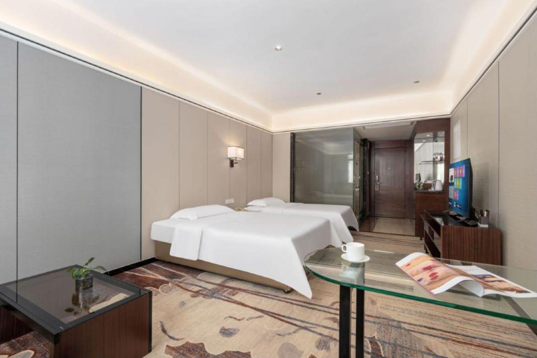 Mizparton Hotel South Qianjin Road Heshan  Eksteriør bilde